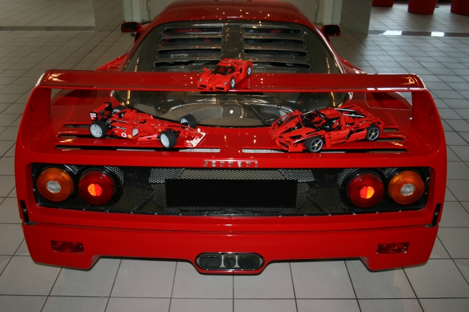 Ferrari mit großem Bruder 4